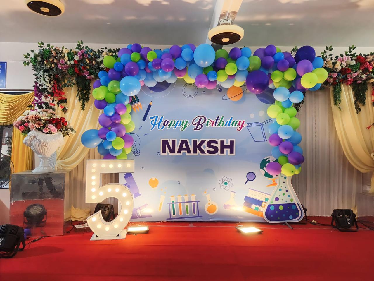Science Theme Square Balloon Decor