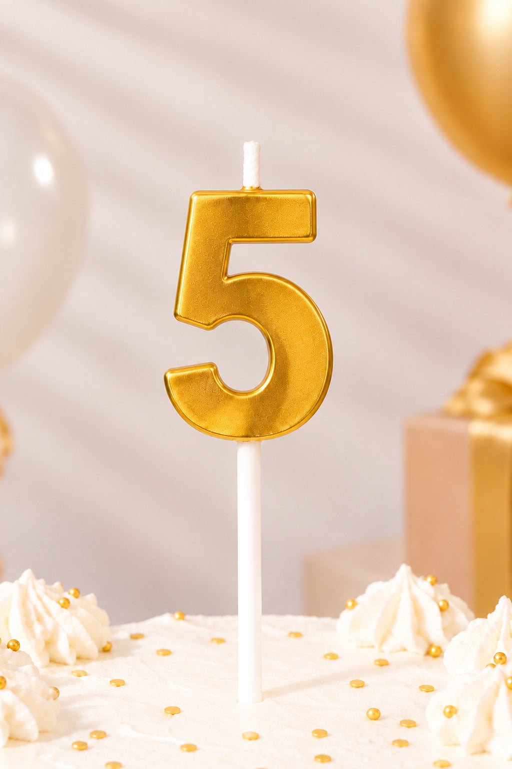 5 No. Gold Candle